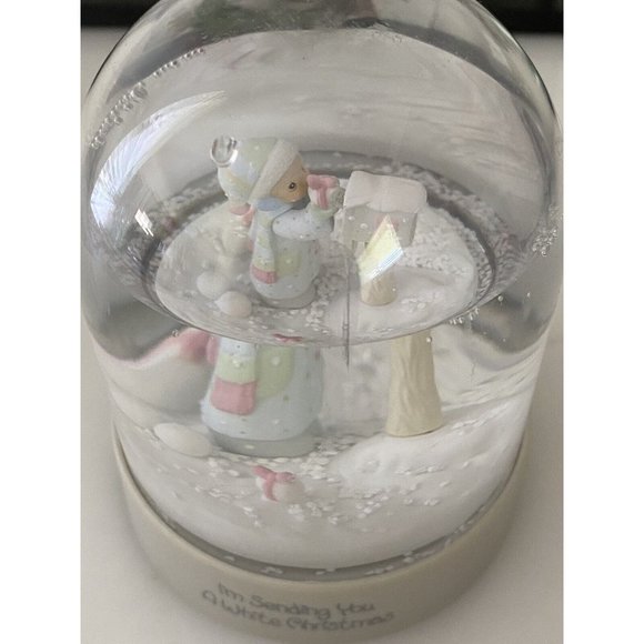 Vintage 1986 Precious Moments I'm Sending You a White Christmas Snow Globe EUC - Picture 5 of 16